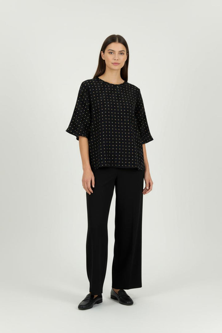 Pull Bleu et Jaune - Taille L/40 de la marque La Fée Maraboutée | PARAD95004 - Vendu par Paradigme - Image 1