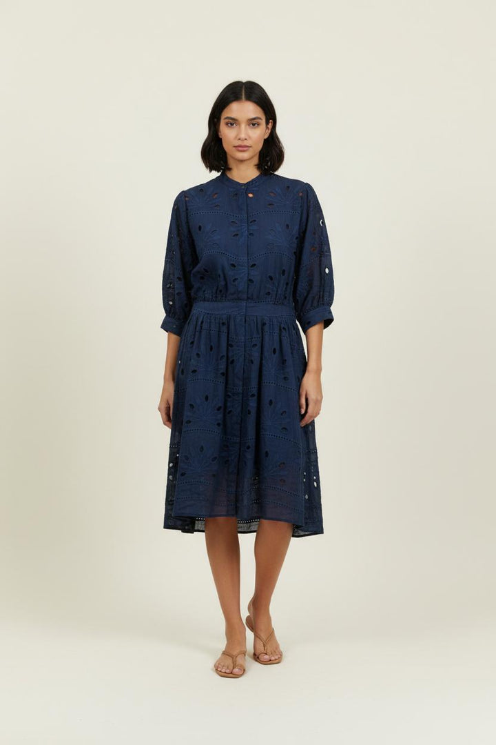 Robe Brodée Bleue - Taille M/38 de la marque Paul & Joe | PARAD95078 - Vendu par Paradigme - Image 1