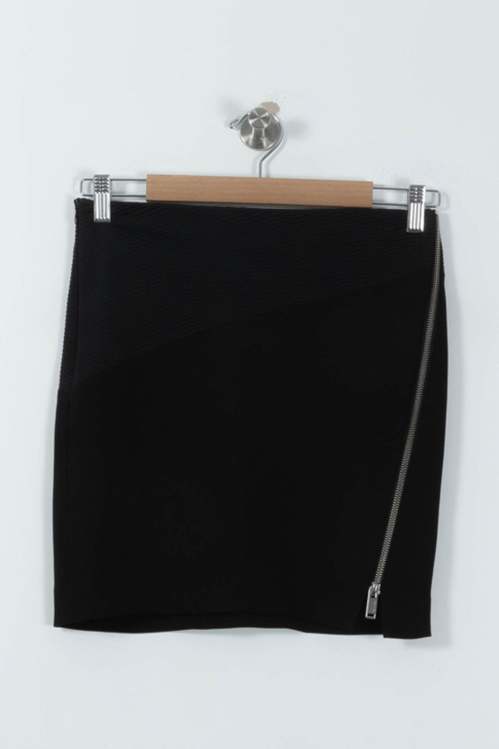 Jupe Courte Noire - Taille XS/34 de la marque IKKS | PARAD95137 - Vendu par Paradigme - Image 2