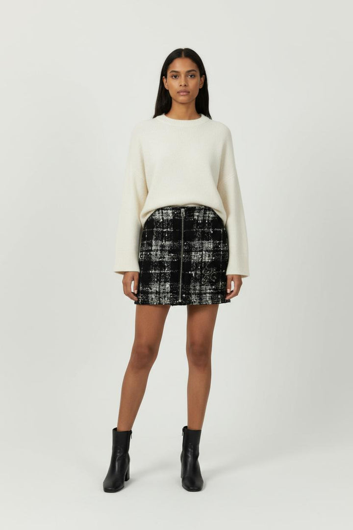 Jupe Courte Noire et Blanche - Taille S/36 de la marque The Kooples | PARAD95142 - Vendu par Paradigme - Image 1