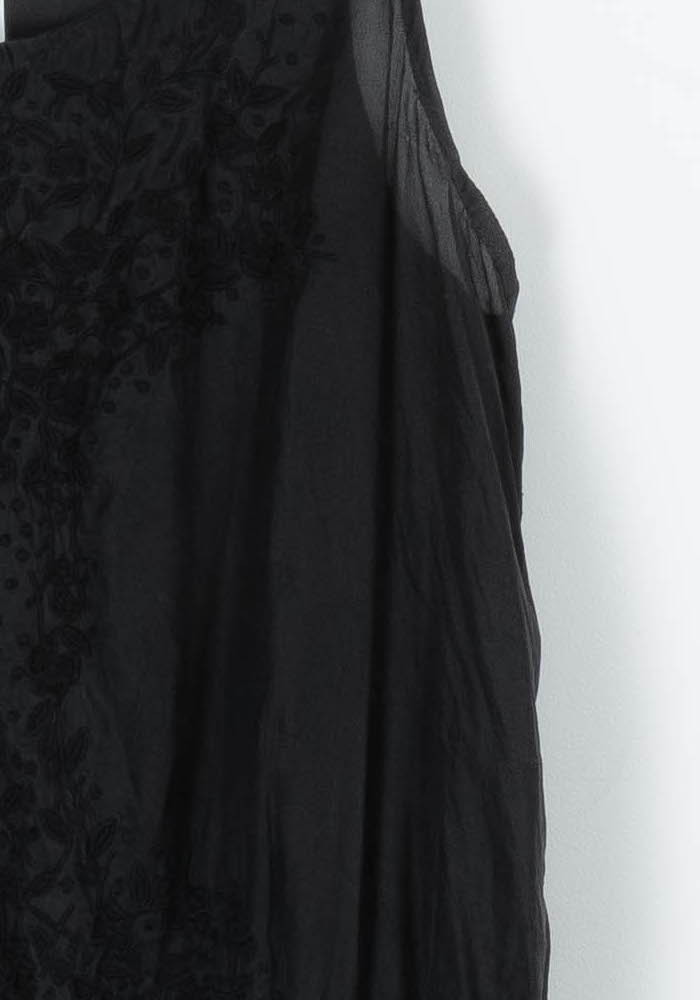 Robe Courte Noire - Taille M/38 de la marque Sandro | PARAD95471 - Vendu par Paradigme - Image 3