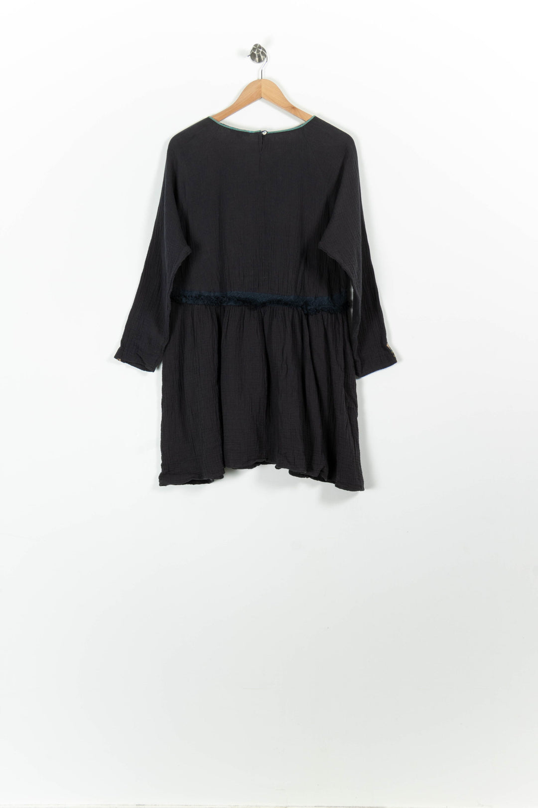 Robe Courte Noire - Taille M/38 de la marque Louise Misha | PARAD95586 - Vendu par Paradigme - Image 4