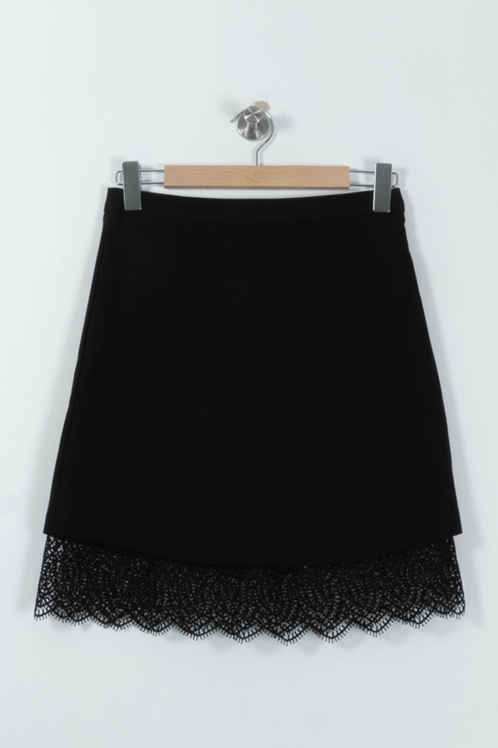 Jupe Courte Noire - Taille M/38 de la marque Suncoo | PARAD95698 - Vendu par Paradigme - Image 2