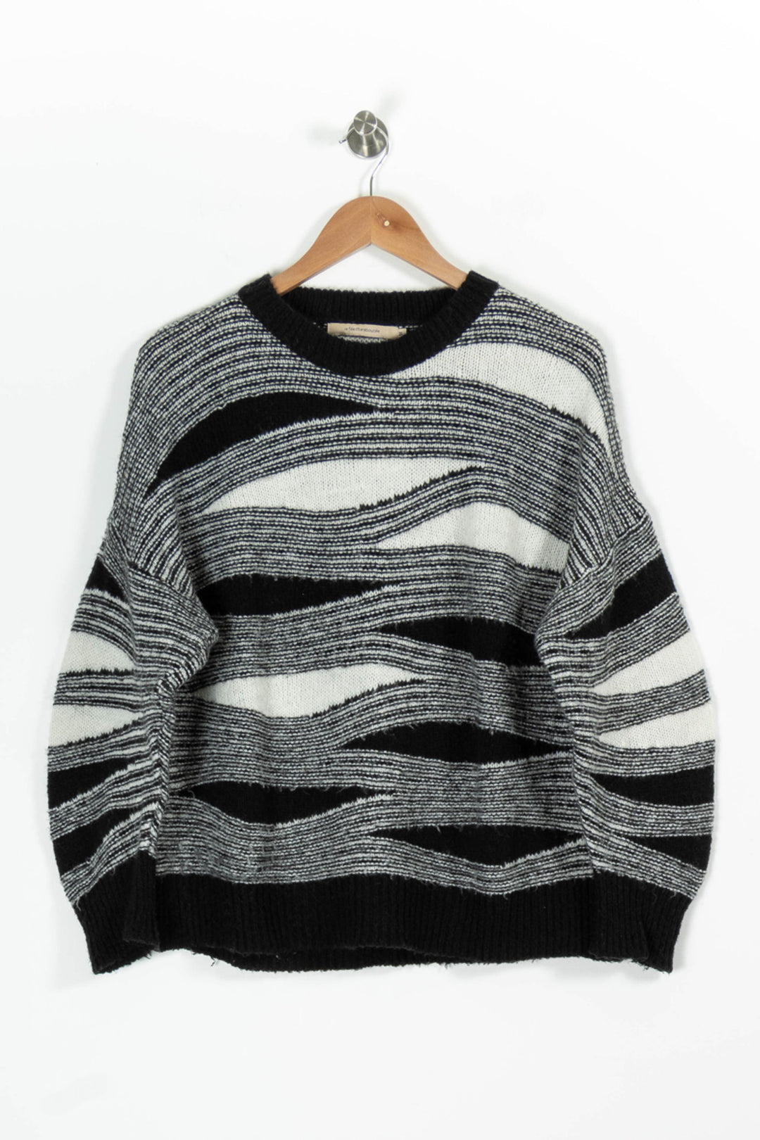Pull Noir et Blanc - Taille M/38 de la marque La Fée Maraboutée | PARAD95841 - Vendu par Paradigme - Image 2
