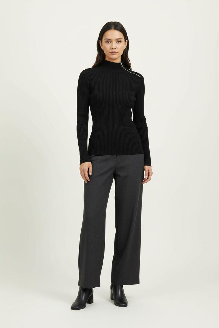 Pull Noir - Taille XS/34 de la marque ZAPA | PARAD95959 - Vendu par Paradigme - Image 1