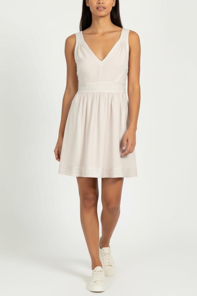 Robe Courte Beige - Taille M/38 de la marque Maje | PARAD96011 - Vendu par Paradigme - Image 1