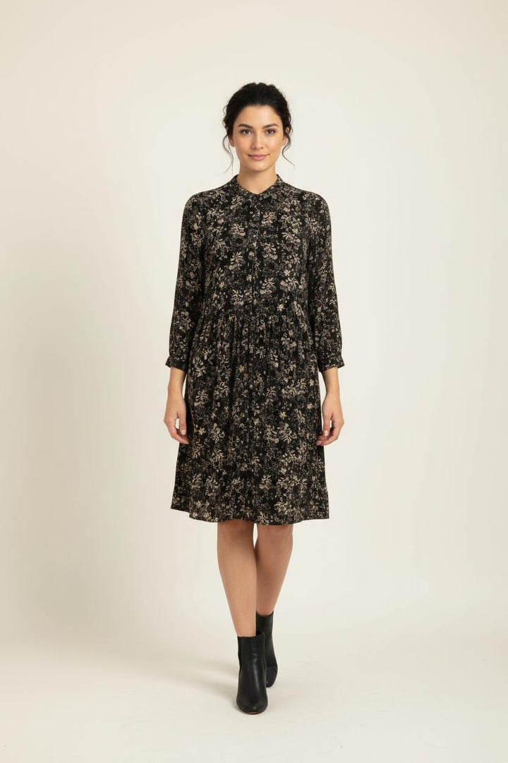 Robe Noire et Beige - Taille S/36 de la marque La Fée Maraboutée | PARAD96047 - Vendu par Paradigme - Image 1
