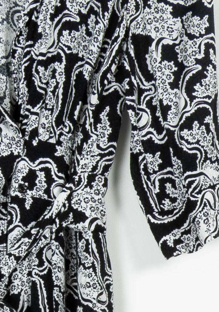 Robe Midi Noire et Blanche - Taille S/36 de la marque ba&sh | PARAD96231 - Vendu par Paradigme - Image 3
