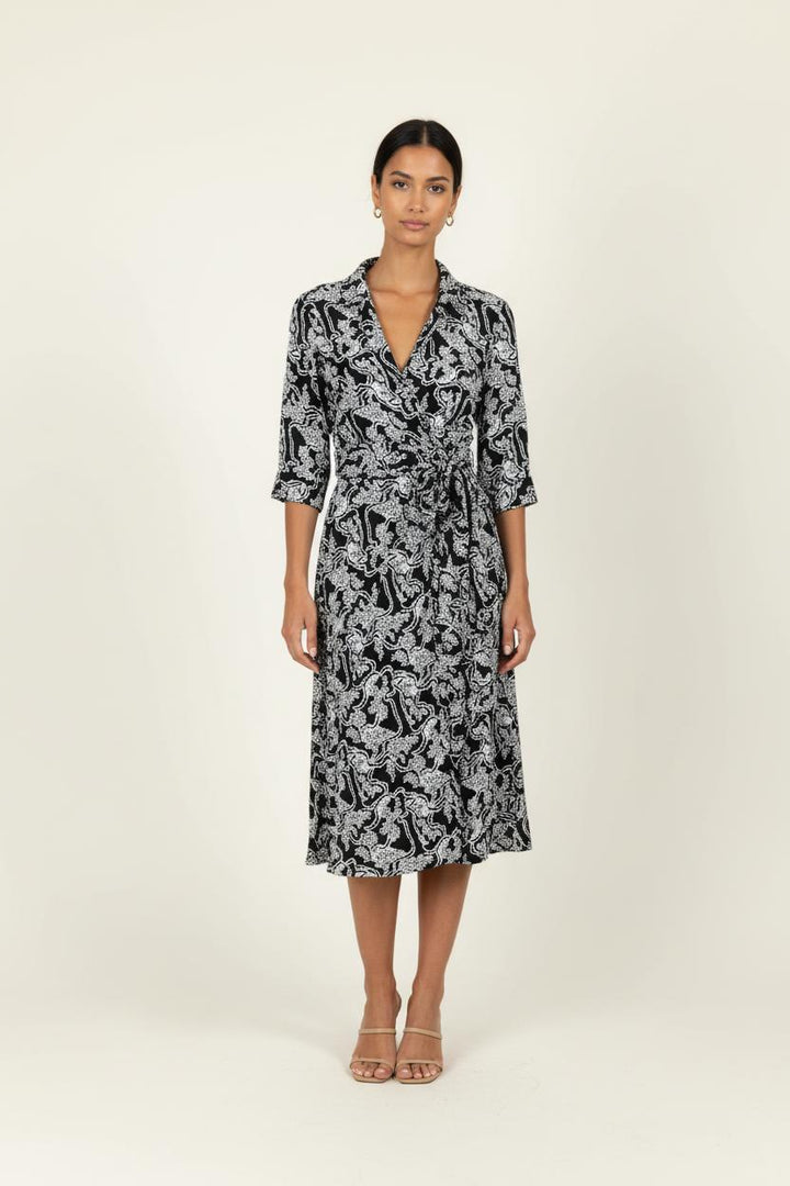 Robe Midi Noire et Blanche - Taille S/36 de la marque ba&sh | PARAD96231 - Vendu par Paradigme - Image 1
