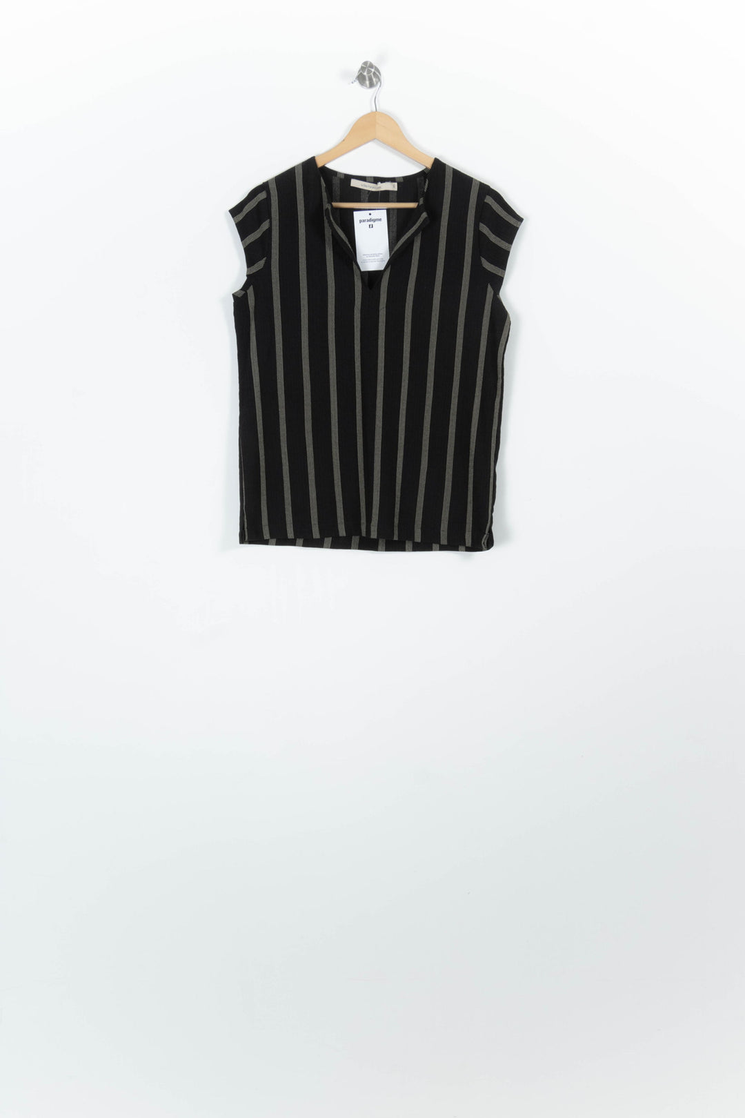 Blouse Noire et Grise - Taille XS/34 de la marque La Fée Maraboutée | PARAD96233 - Vendu par Paradigme - Image 2