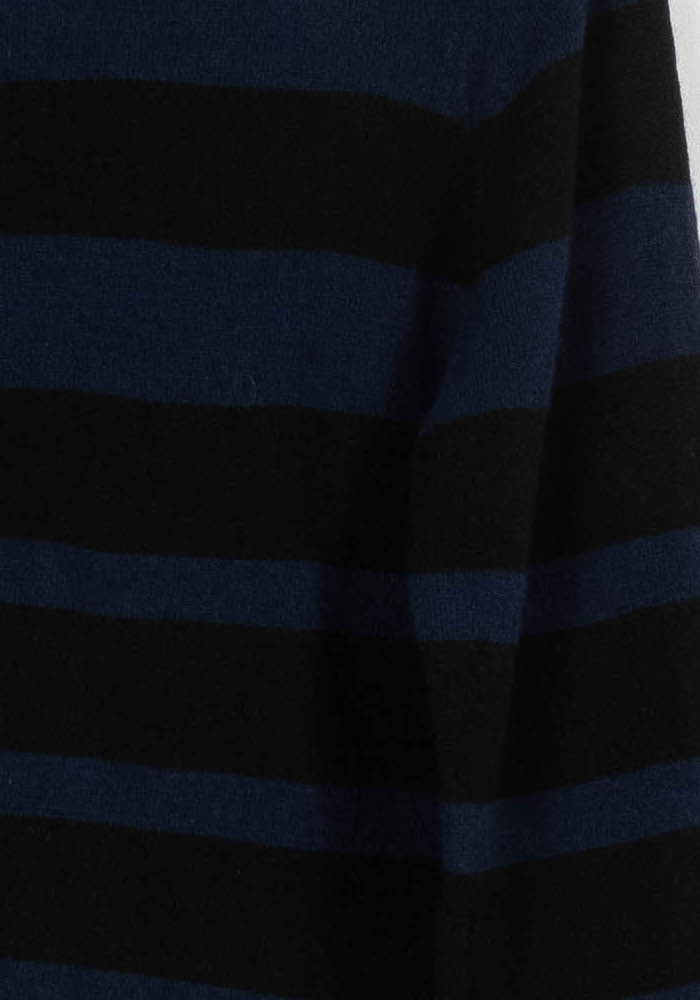 Pull Bleu et Noir - Taille L/40 de la marque La Fée Maraboutée | PARAD96278 - Vendu par Paradigme - Image 3