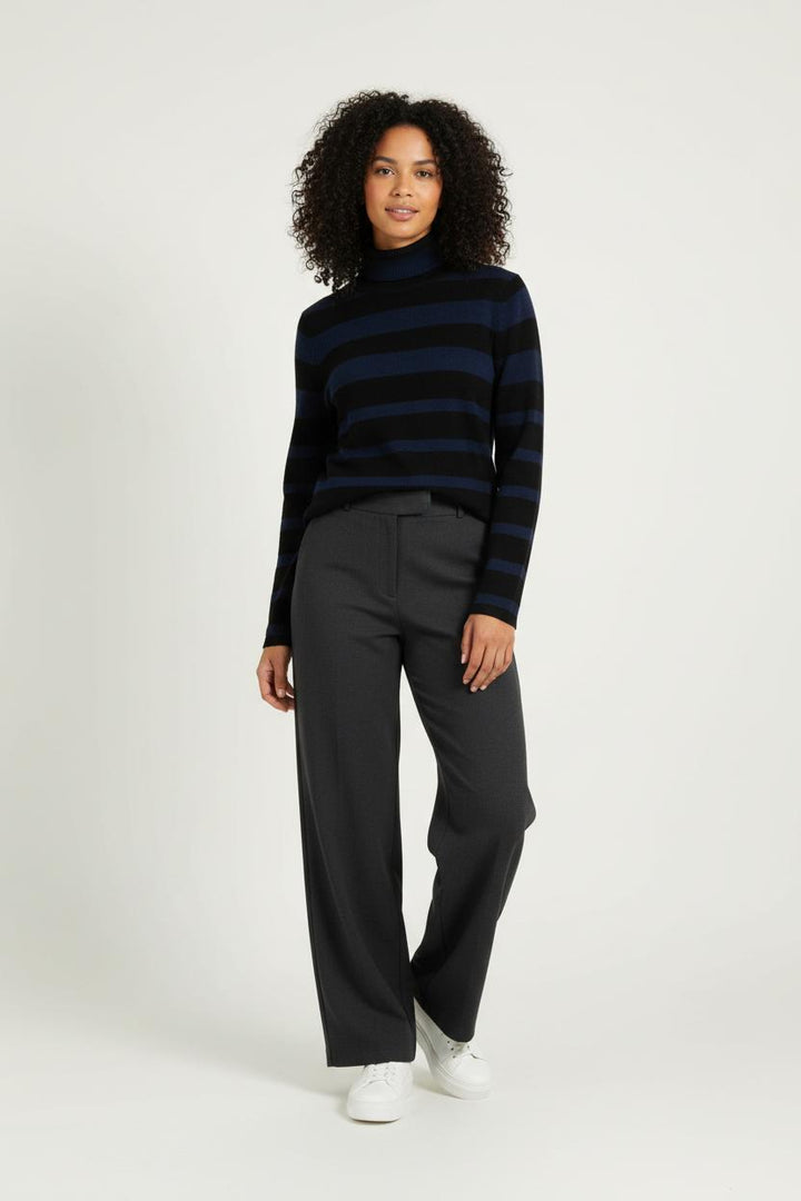 Pull Bleu et Noir - Taille L/40 de la marque La Fée Maraboutée | PARAD96278 - Vendu par Paradigme - Image 1
