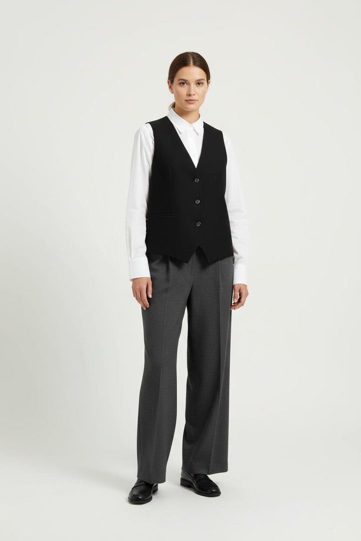 Gilet Noir - Taille XL/42 de la marque Stella Forest | PARAD96464 - Vendu par Paradigme - Image 1