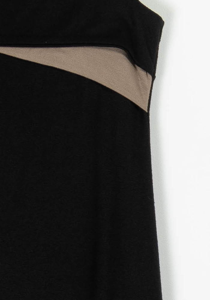 Robe Noire et Beige - Taille S/36 de la marque La Fée Maraboutée | PARAD96676 - Vendu par Paradigme - Image 3