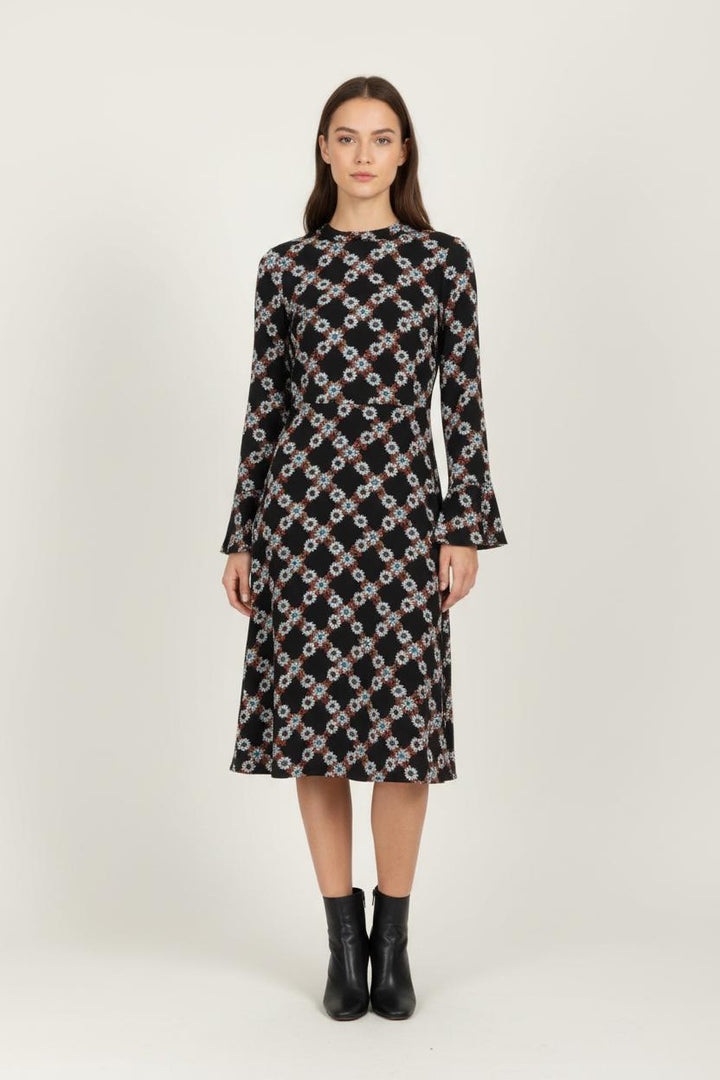 Robe Fleurie Noire - Taille M/38 de la marque Sandro | PARAD96775 - Vendu par Paradigme - Image 1