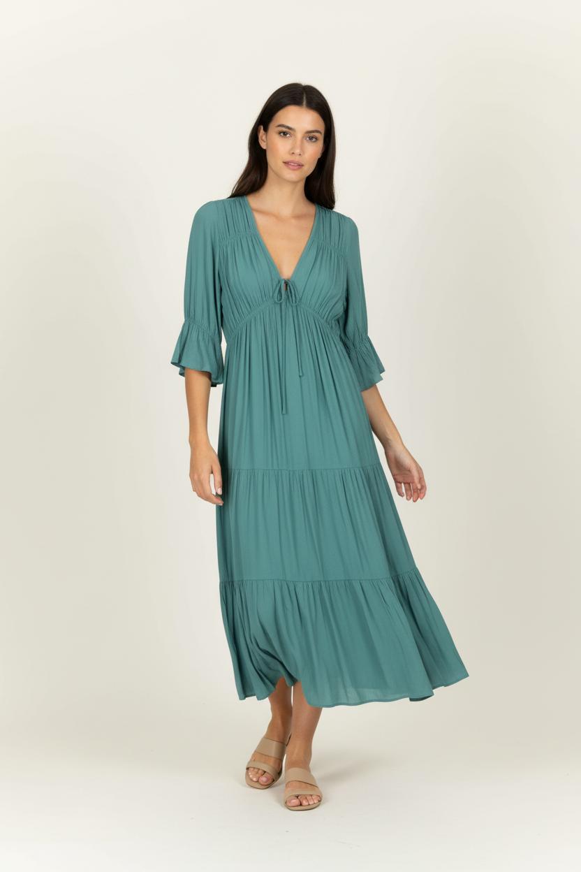 Robe Longue Verte - Taille M/38 de la marque ba&sh | PARAD96964 - Vendu par Paradigme - Image 1