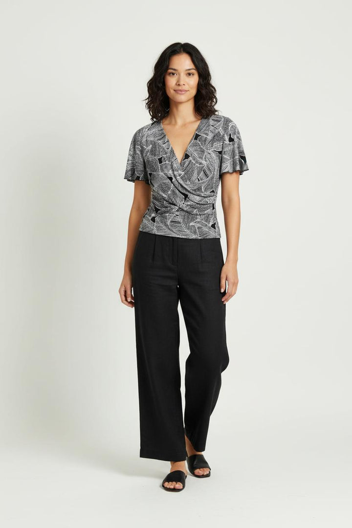Blouse Noire et Blanche - Taille S/36 de la marque La Fée Maraboutée | PARAD97005 - Vendu par Paradigme - Image 1