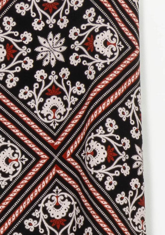 Jupe Longue Noire et Rouge - Taille S/36 de la marque La Fée Maraboutée | PARAD97007 - Vendu par Paradigme - Image 3