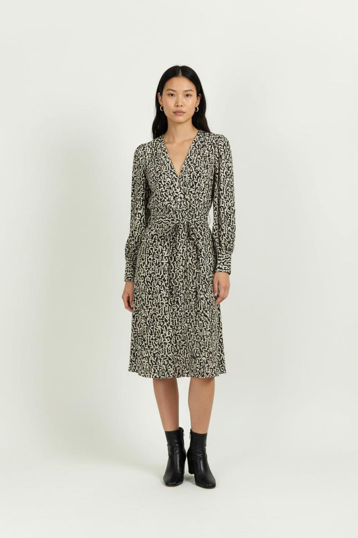 Robe Midi Noire et Blanche - Taille M/38 de la marque Caroll | PARAD97031 - Vendu par Paradigme - Image 1