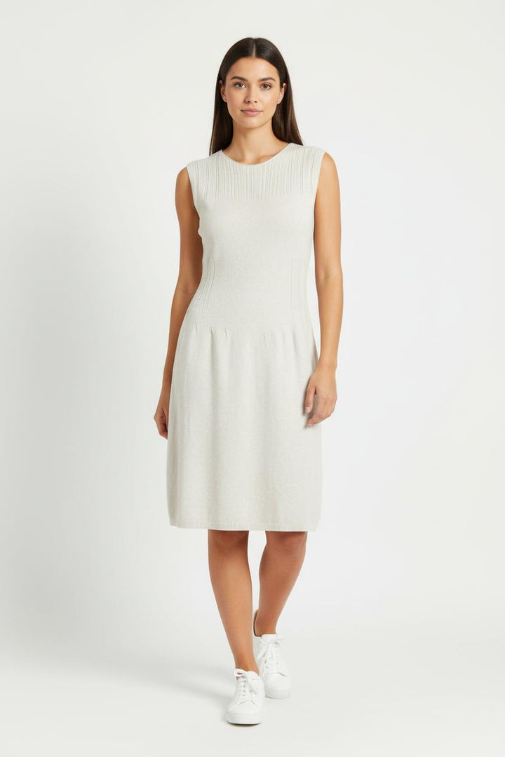 Robe Sans Manches Blanche - Taille L/40 de la marque La Fée Maraboutée | PARAD97179 - Vendu par Paradigme - Image 1