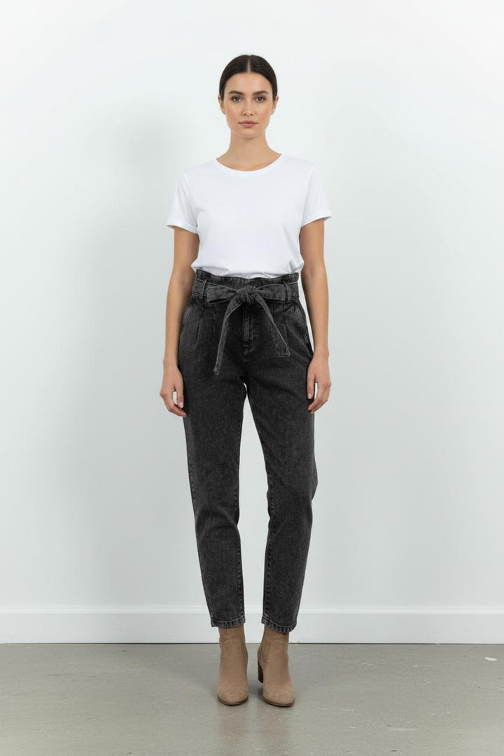 Jean Mom Gris - Taille M/38 de la marque Sézane | PARAD97311 - Vendu par Paradigme - Image 1