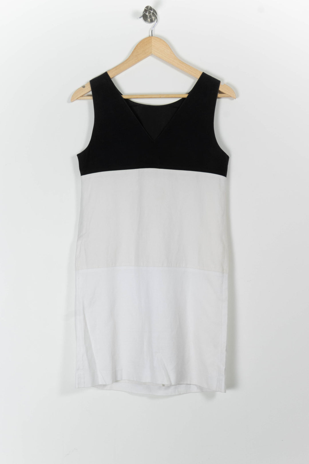 Robe Courte Noire et Blanche - Taille M/38 de la marque Agnès b. | PARAD97441 - Vendu par Paradigme - Image 4