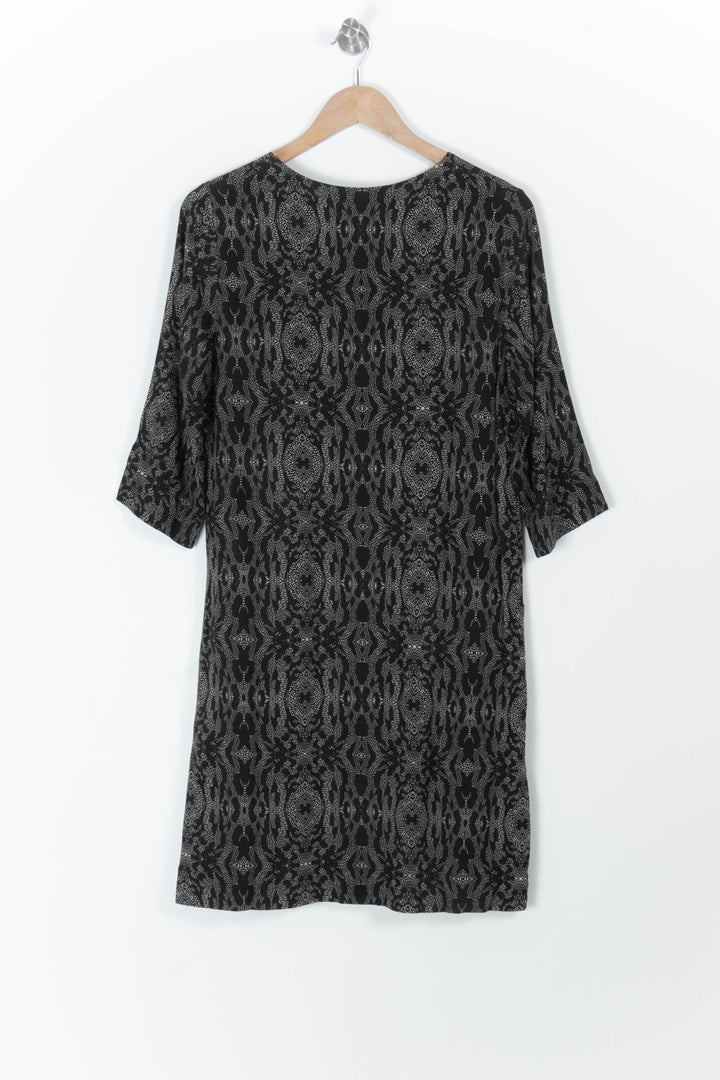 Robe Noire et Grise - Taille M/38 de la marque La Fée Maraboutée | PARAD97483 - Vendu par Paradigme - Image 4