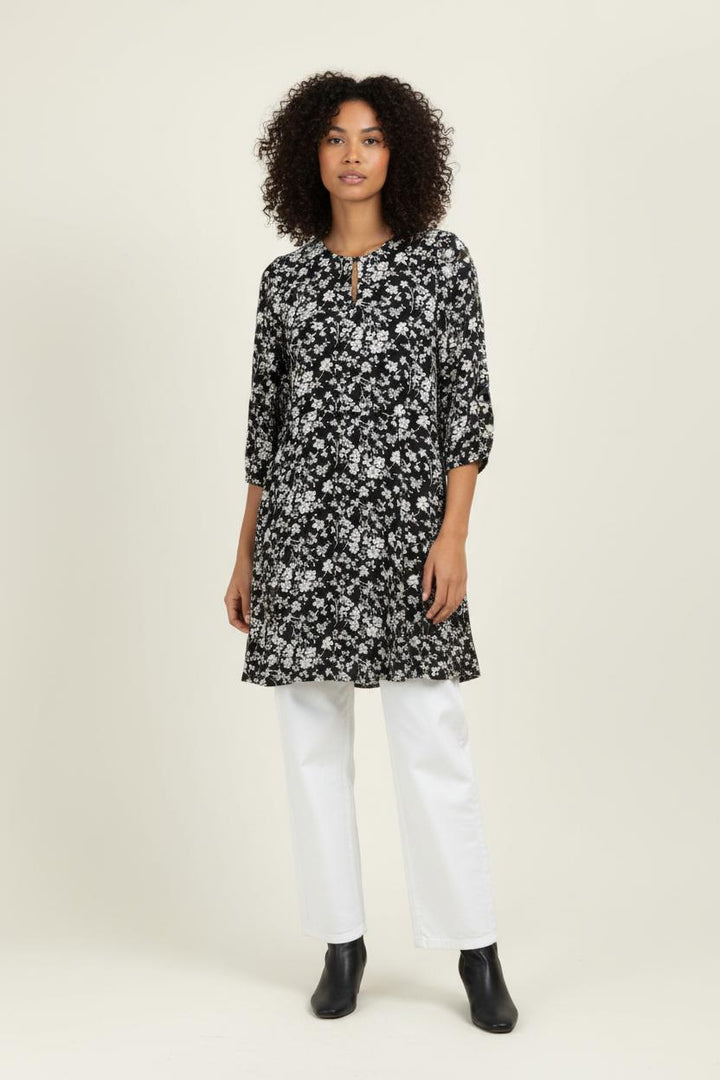 Robe Fleurie Noire et Blanche - Taille L/40 de la marque Comptoir des Cotonniers | PARAD97602 - Vendu par Paradigme - Image 1