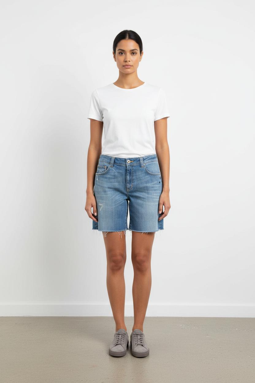 Short en Jean Bleu - Taille L/40 de la marque Sandro | PARAD97662 - Vendu par Paradigme - Image 1