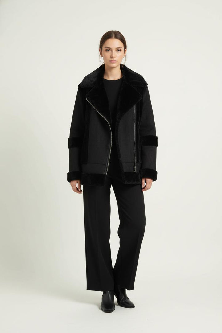 Manteau Noir - Taille XL/42 de la marque La Fée Maraboutée | PARAD97667 - Vendu par Paradigme - Image 1