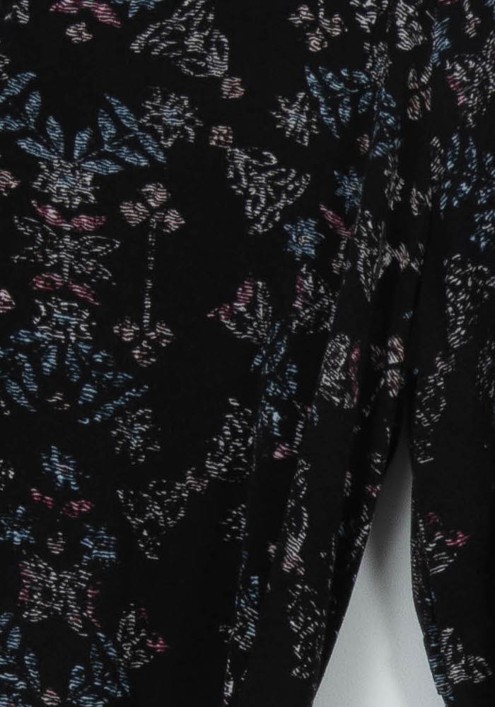 Robe Portefeuille Noire - Taille L/40 de la marque La Fée Maraboutée | PARAD98010 - Vendu par Paradigme - Image 3