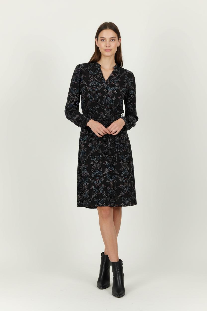 Robe Portefeuille Noire - Taille L/40 de la marque La Fée Maraboutée | PARAD98010 - Vendu par Paradigme - Image 1