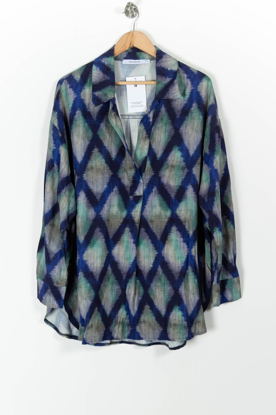Chemisier Bleu et Vert - Taille M/38 de la marque La Fée Maraboutée | PARAD98179 - Vendu par Paradigme - Image 2