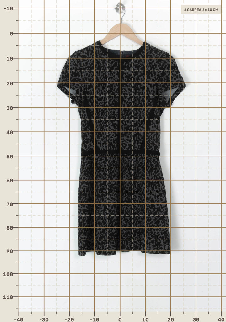 Robe Courte Noire et Grise - Taille M/38 de la marque Comptoir des Cotonniers | PARAD98342 - Vendu par Paradigme - Image 4