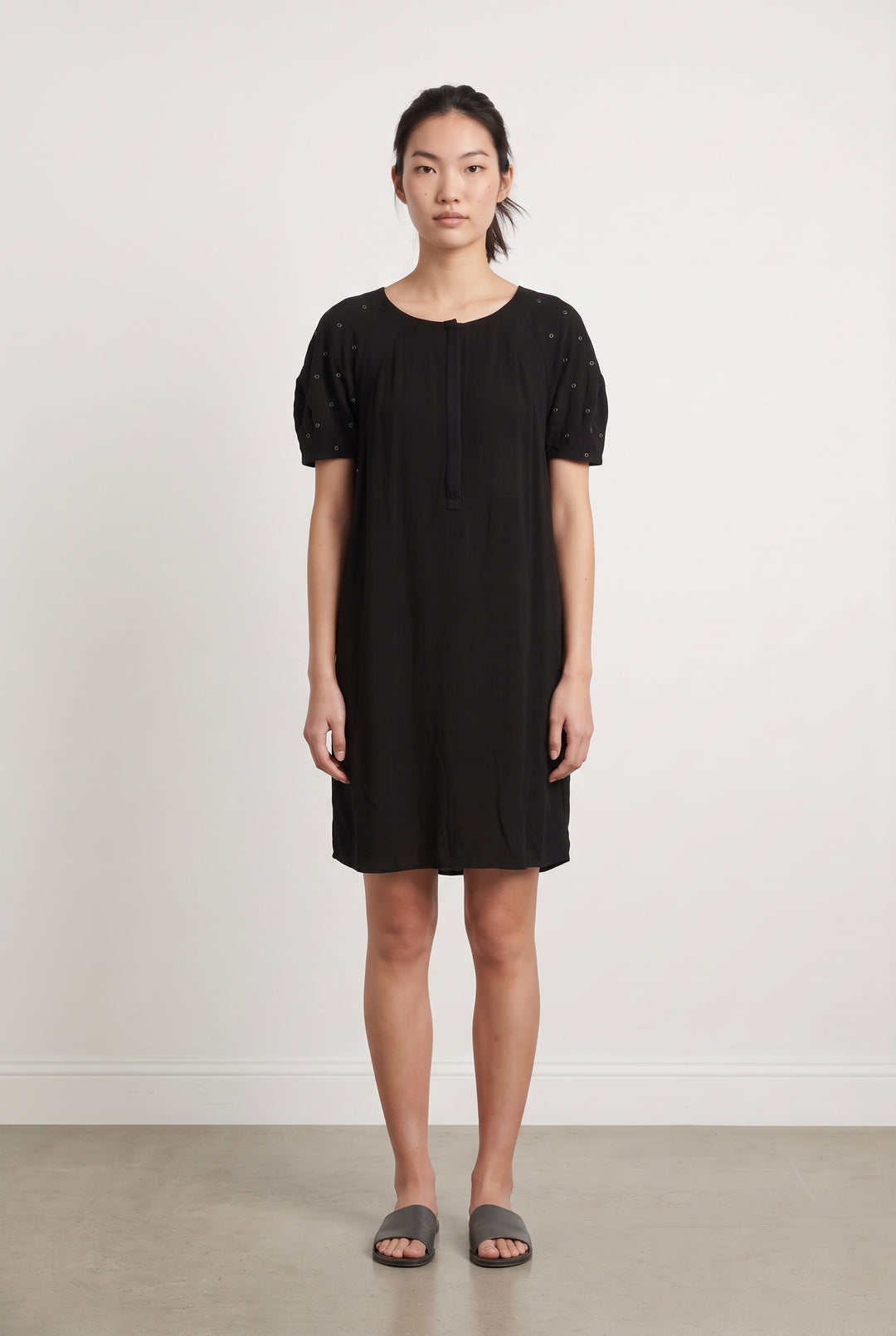 Robe Midi Noire - Taille S/36 de la marque IKKS | PARAD98391 - Vendu par Paradigme - Image 1