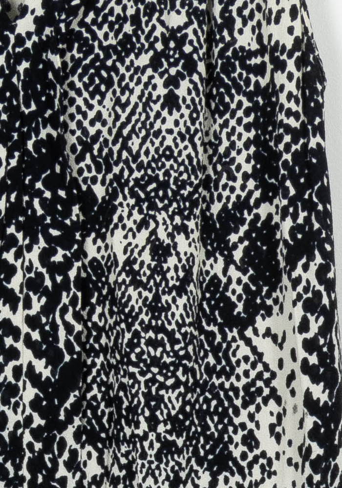 Robe Sans Manches Noire et Blanche - Taille L/40 de la marque Stella Forest | PARAD98838 - Vendu par Paradigme - Image 3