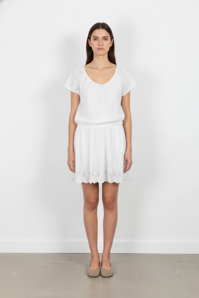 Robe Brodée Blanche - Taille M/38 de la marque Comptoir des Cotonniers | PARAD98890 - Vendu par Paradigme - Image 1