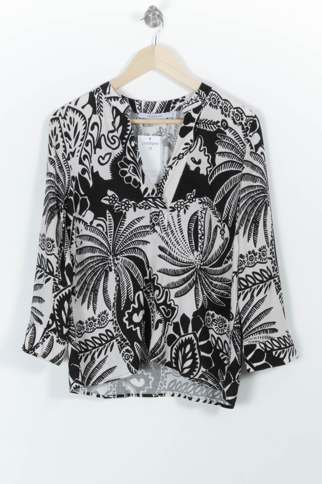 Blouse Noire et Blanche - Taille L/40 de la marque La Fée Maraboutée | PARAD98897 - Vendu par Paradigme - Image 2
