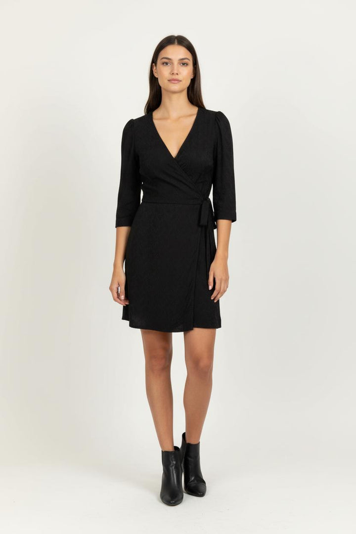 Robe Portefeuille Noire - Taille S/36 de la marque Sézane | PARAD98904 - Vendu par Paradigme - Image 1
