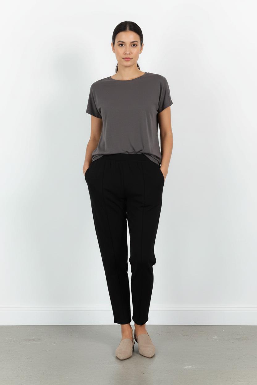 Pantalon Noir - Taille XL/42 de la marque La Fée Maraboutée | PARAD99038 - Vendu par Paradigme - Image 1