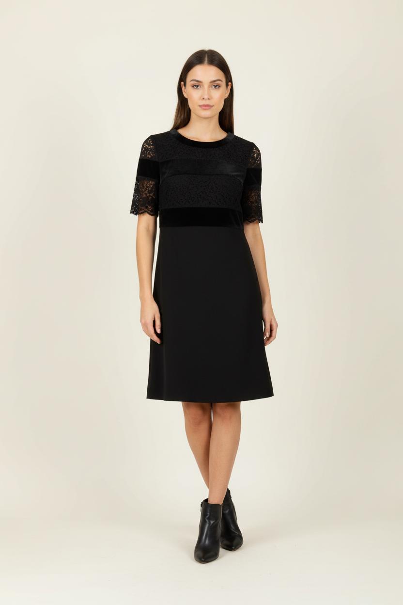 Robe en dentelle noire - Taille S/36 de la marque Maison 123 | PARAD99122 - Vendu par Paradigme - Image 1