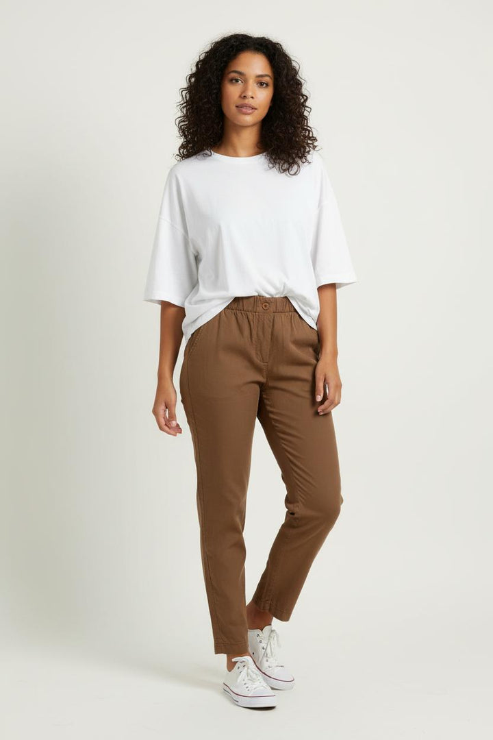 Pantalon Marron - Taille S/36 de la marque La Fée Maraboutée | PARAD99257 - Vendu par Paradigme - Image 1