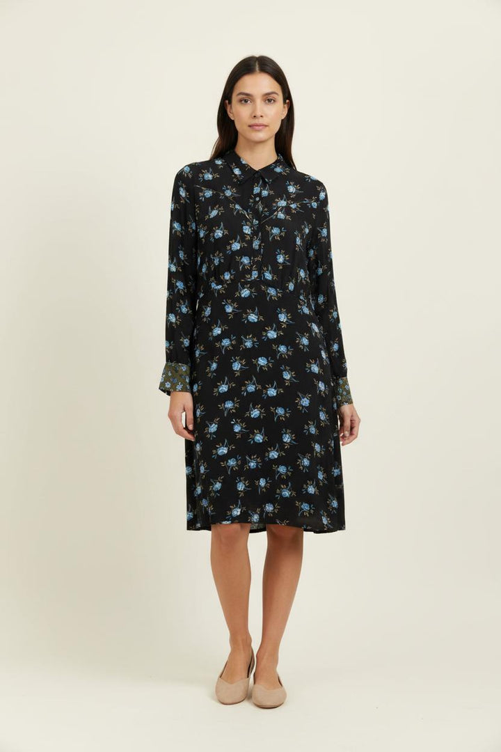 Robe Chemise Noire et Bleue - Taille M/38 de la marque Sandro | PARAD99385 - Vendu par Paradigme - Image 1