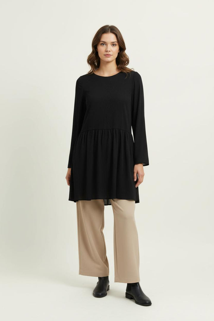Robe Midi Noire - Taille M/38 de la marque Karl Marc John | PARAD99400 - Vendu par Paradigme - Image 1