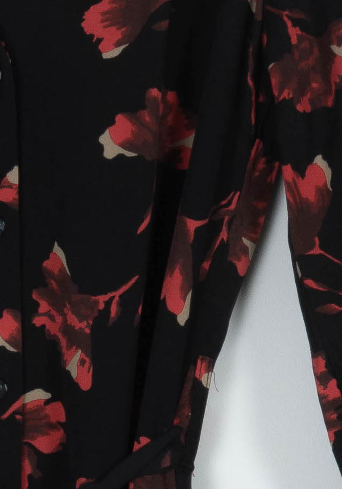 Robe Longue Noire et Rouge - Taille S/36 de la marque La Fée Maraboutée | PARAD99450 - Vendu par Paradigme - Image 3