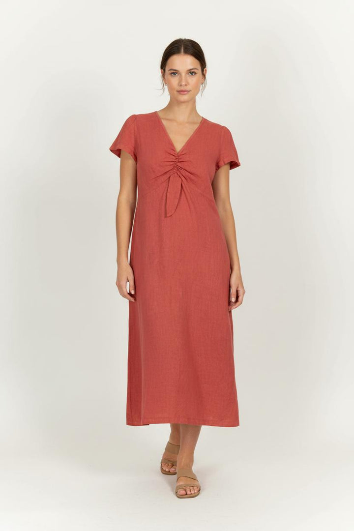 Robe Longue Rouge - Taille L/40 de la marque La Fée Maraboutée | PARAD99451 - Vendu par Paradigme - Image 1