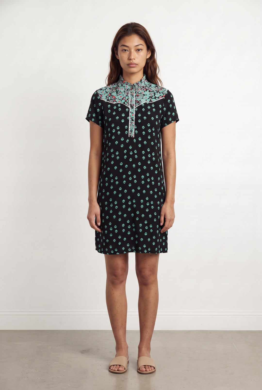 Robe Courte Noire et Turquoise - Taille S/36 de la marque Maje | PARAD99682 - Vendu par Paradigme - Image 1