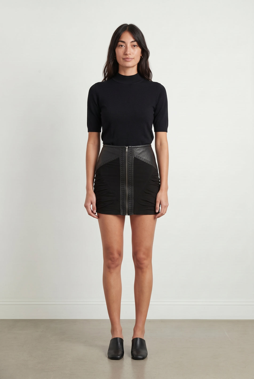 Jupe Courte Noire - Taille S/36 de la marque IRO | PARAD99736 - Vendu par Paradigme - Image 1