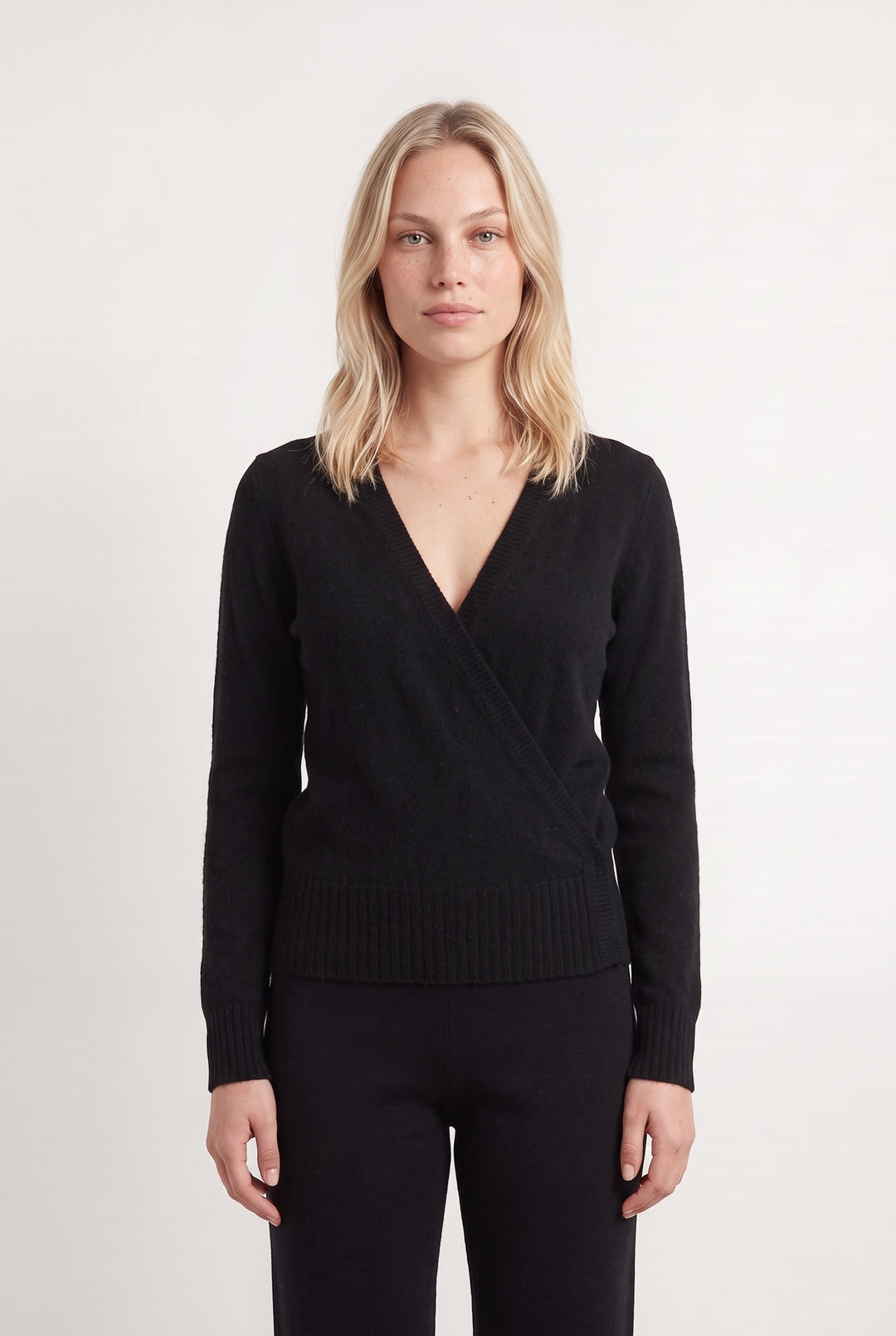 Cardigan Noir - Taille L/40 de la marque Pablo | PARAD99764 - Vendu par Paradigme - Image 1