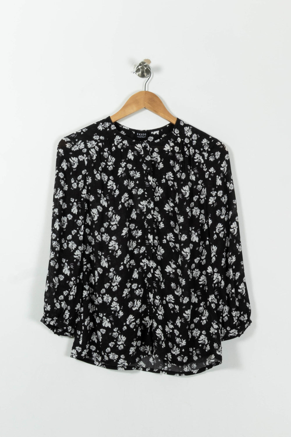 Blouse Fleurie Noire et Blanche - Taille S/36 de la marque Ekyog | PARADR0001 - Vendu par Paradigme - Image 2